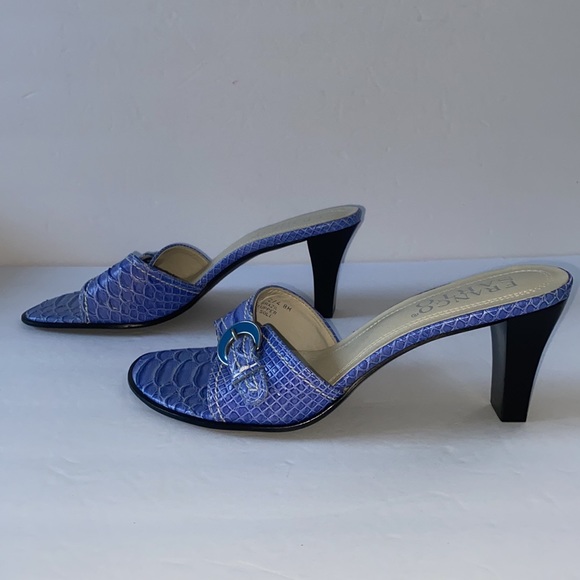 Franco Sarto baby blue 2 1/2 inch open toed mules - Picture 3 of 6
